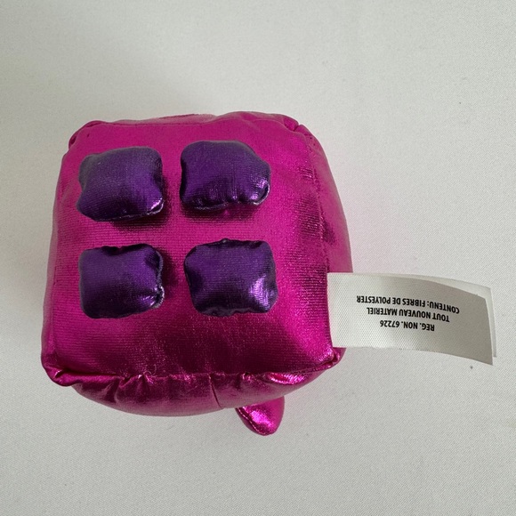 Pet Simulator X Series 1 Mystery Treasure Plush Dark Matter Metallic Cooper Dog - Picture 7 of 10